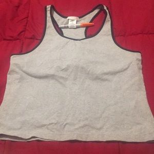 👀GUC OLD NAVY ATHLETIC TANK TOP W/ BUILT IN BRA👀